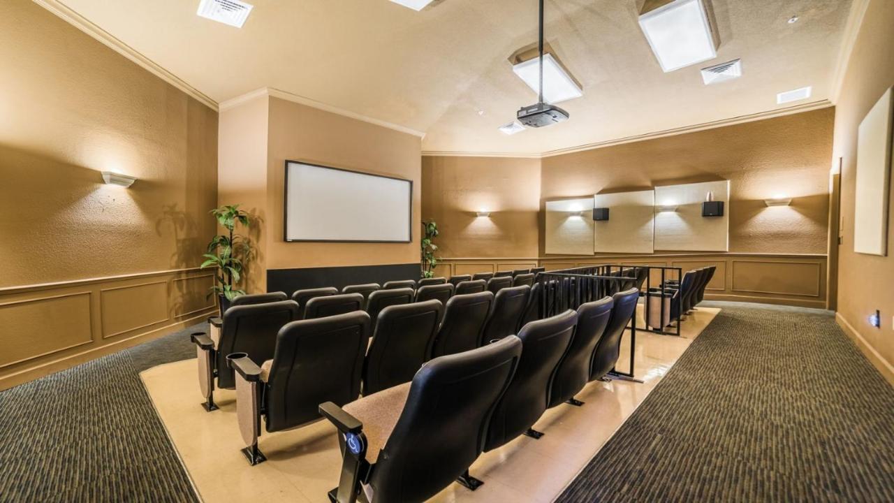 Near Disney! Spacious 5Br Resort Home With Private Pool, Hot Tub And Theater! Орландо Екстериор снимка
